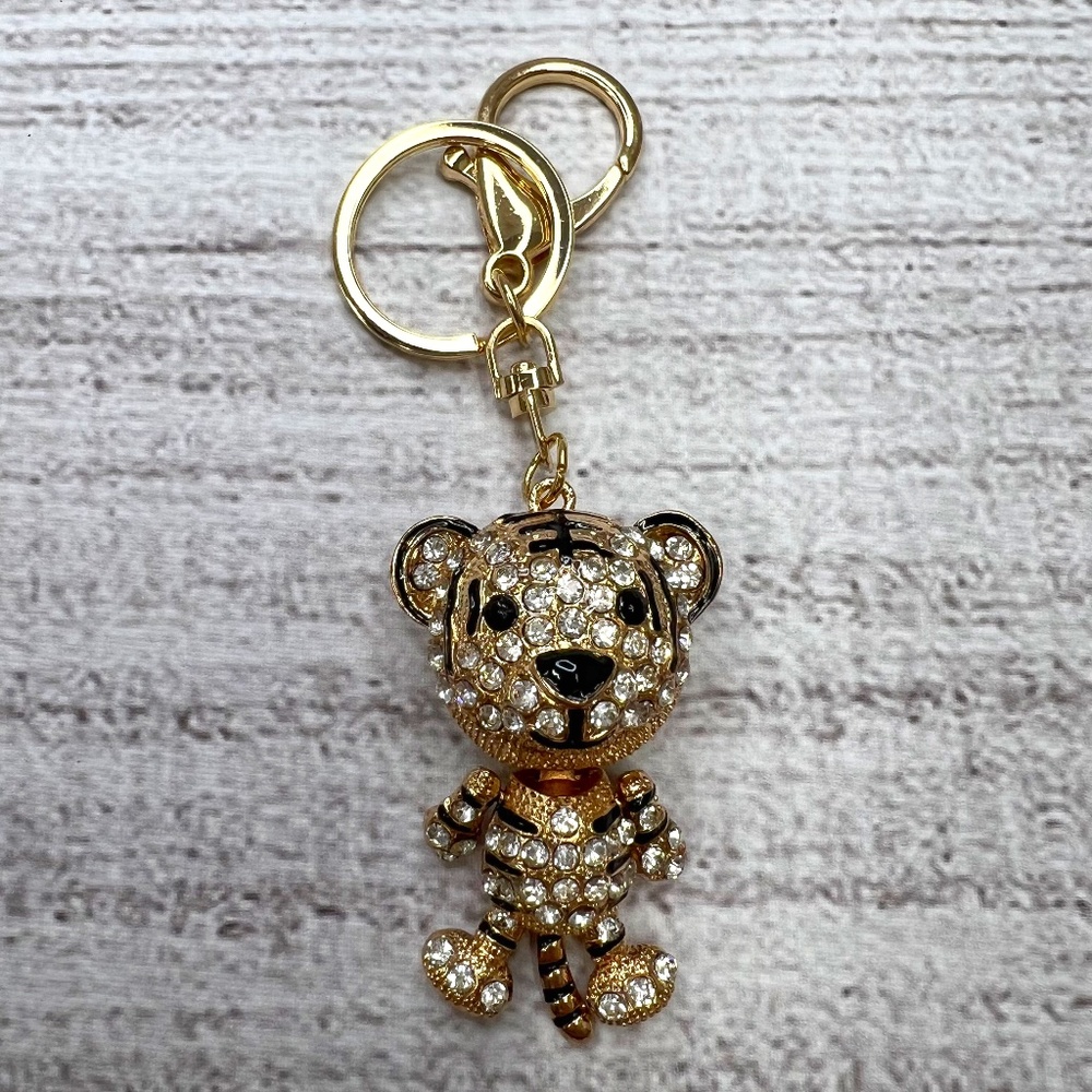 🟣U pick-3 for $25🟣 Austrian Crystal, Enameled Tiger Keychain (4116983)